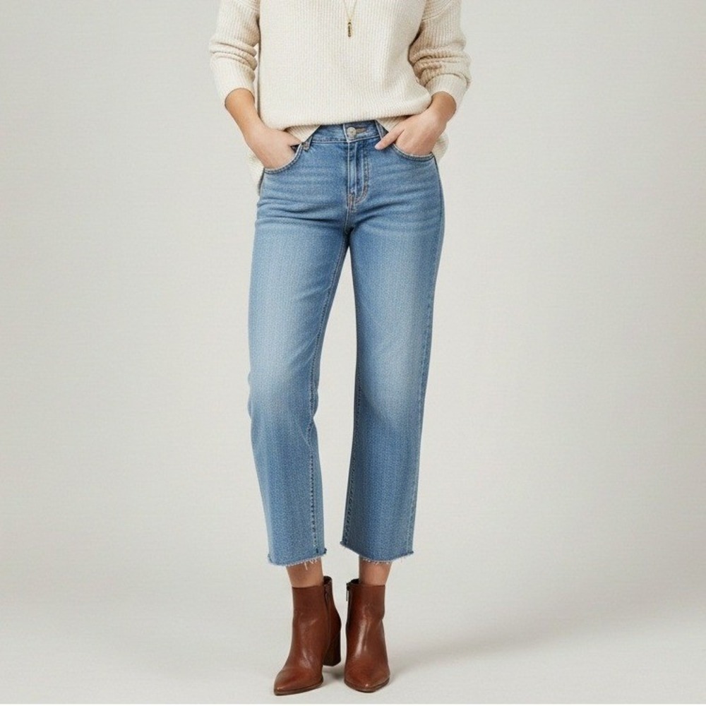 Paige Hoxton Slim Crop Jeans Women's Size 31 Light Wash‎ Denim Frayed Hem